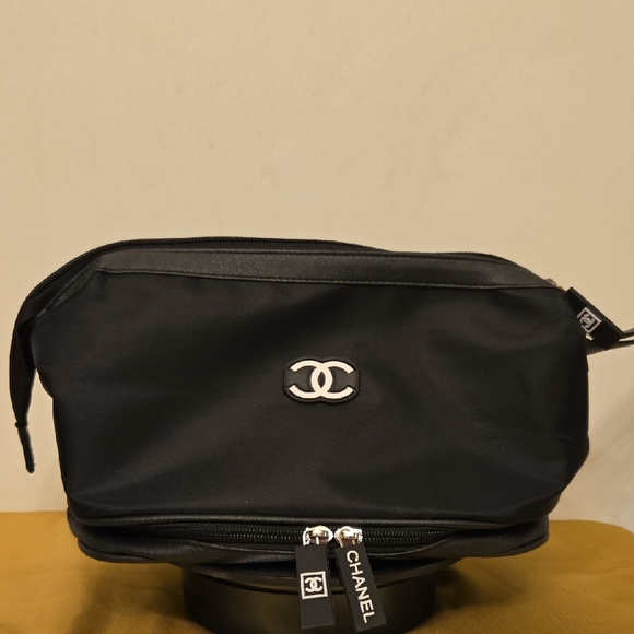 NWOT CHANEL Black Toiletry Bag with  CC Emblem - Picture 1 of 8